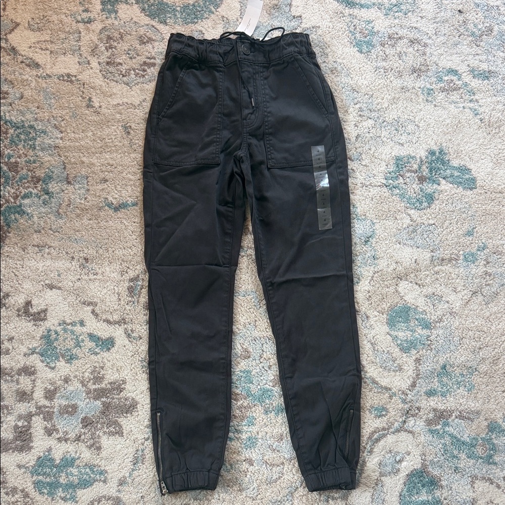 American Eagle Outfitters Black Cargo Joggers for Women